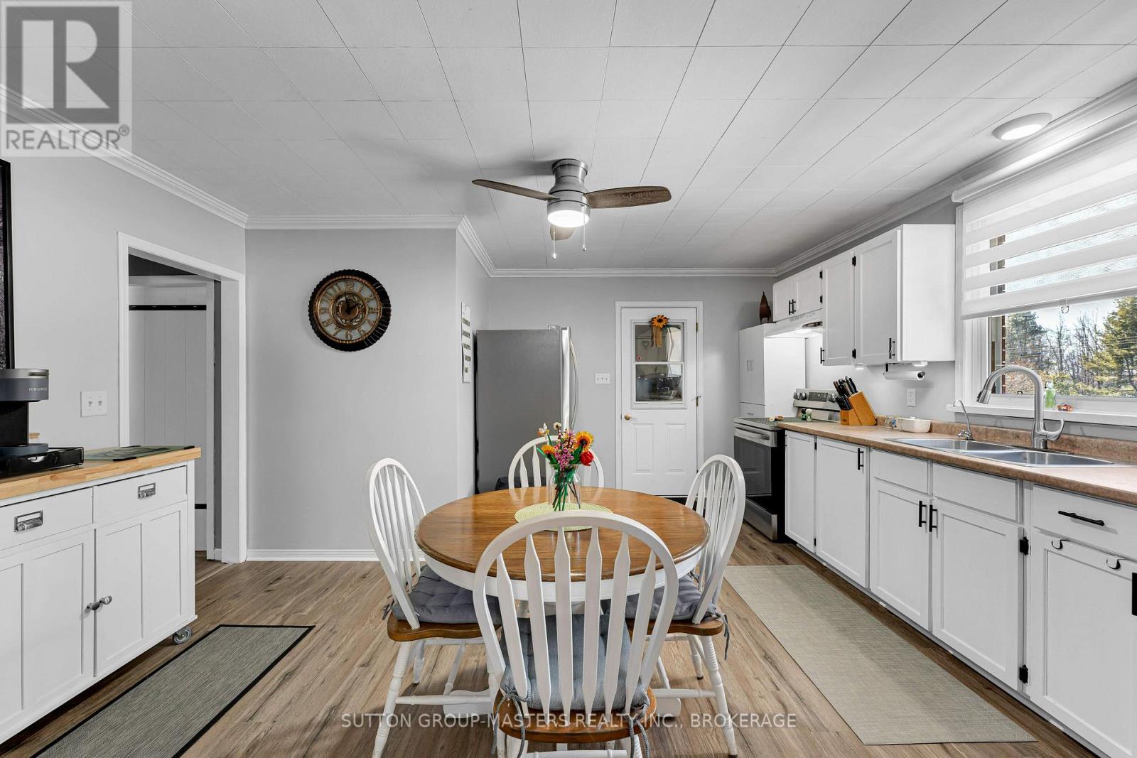 469 Lyndhurst Road, Leeds And The Thousand Islands, Ontario  K0E 1N0 - Photo 13 - X12934142