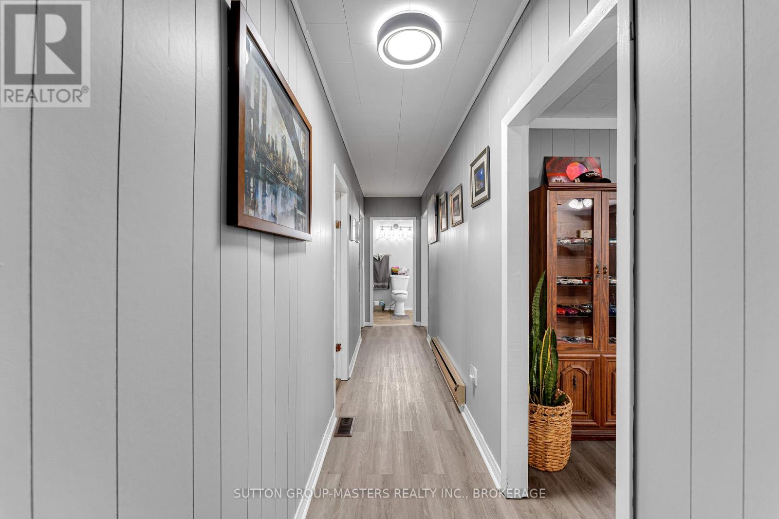 469 Lyndhurst Road, Leeds And The Thousand Islands, Ontario  K0E 1N0 - Photo 19 - X12934142