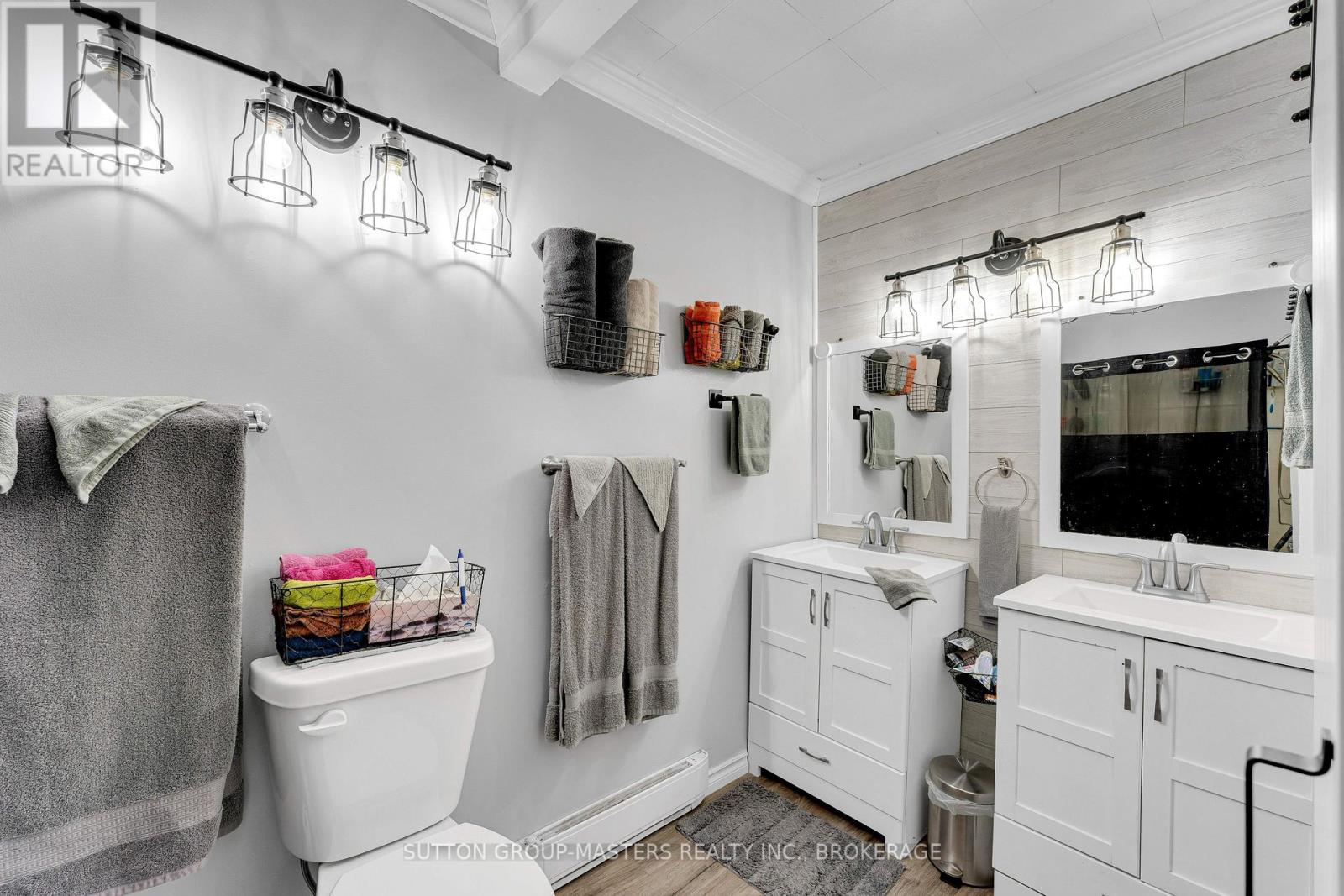 469 Lyndhurst Road, Leeds And The Thousand Islands, Ontario  K0E 1N0 - Photo 21 - X12934142