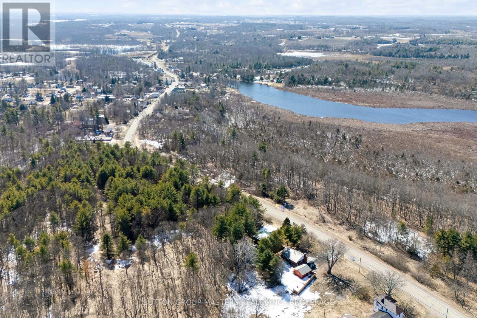 469 Lyndhurst Road, Leeds And The Thousand Islands, Ontario  K0E 1N0 - Photo 30 - X12934142