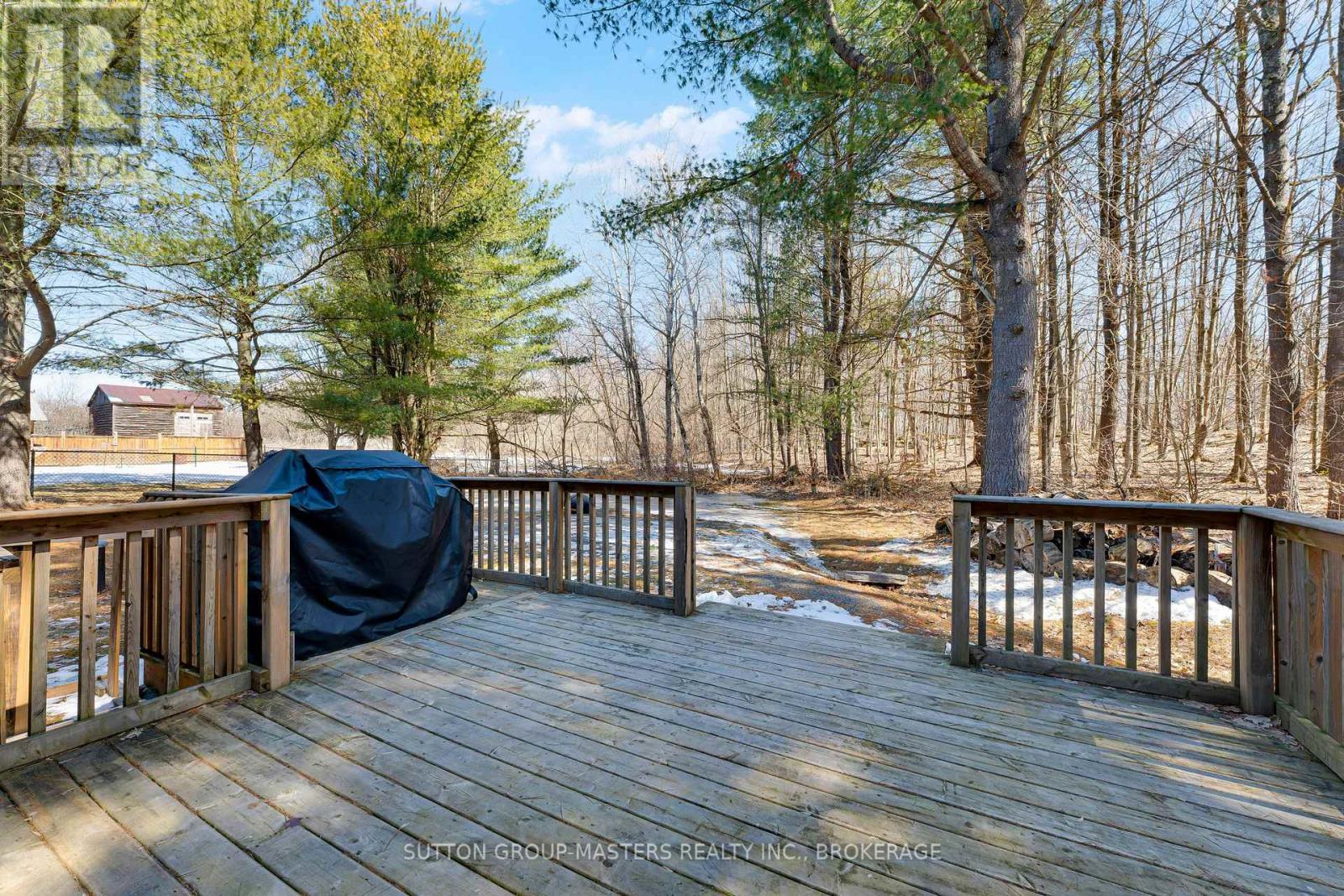 469 Lyndhurst Road, Leeds And The Thousand Islands, Ontario  K0E 1N0 - Photo 35 - X12934142