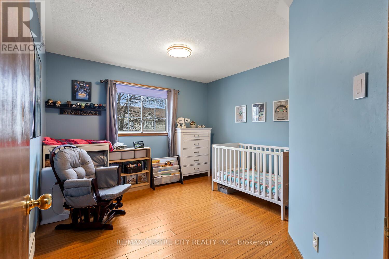 1 - 20 Kernohan Parkway, London South, Ontario  N6J 4Y3 - Photo 21 - X12934128