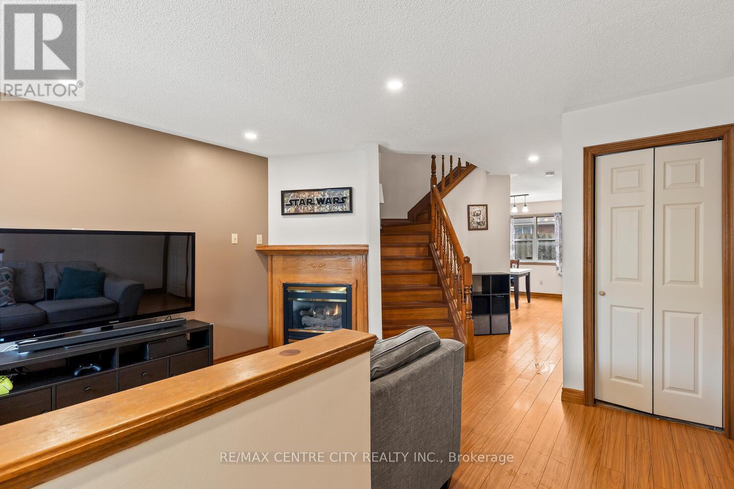 1 - 20 Kernohan Parkway, London South, Ontario  N6J 4Y3 - Photo 6 - X12934128