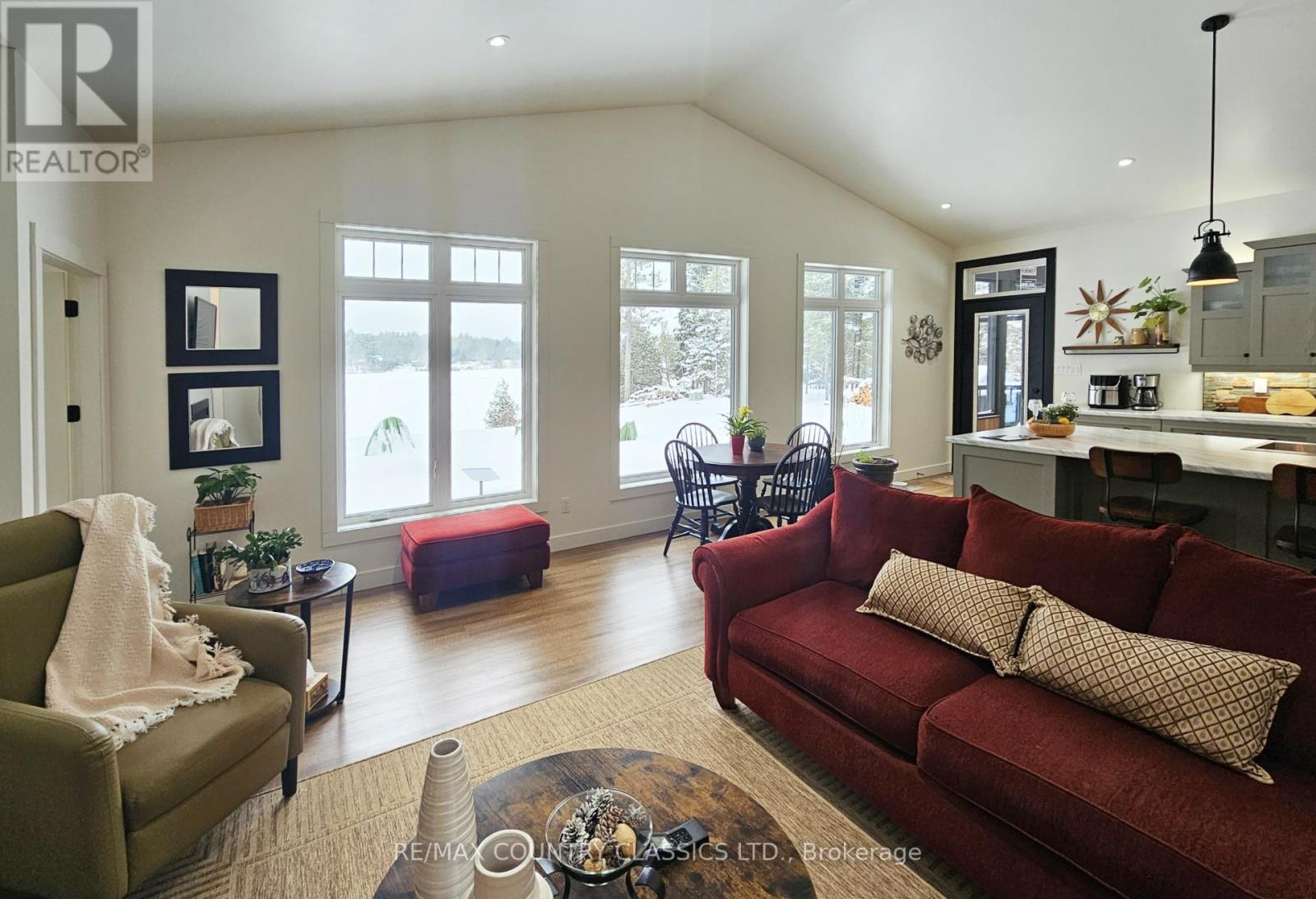 253 Grunwald Road, Madawaska Valley, Ontario  K0J 1L0 - Photo 19 - X12934096