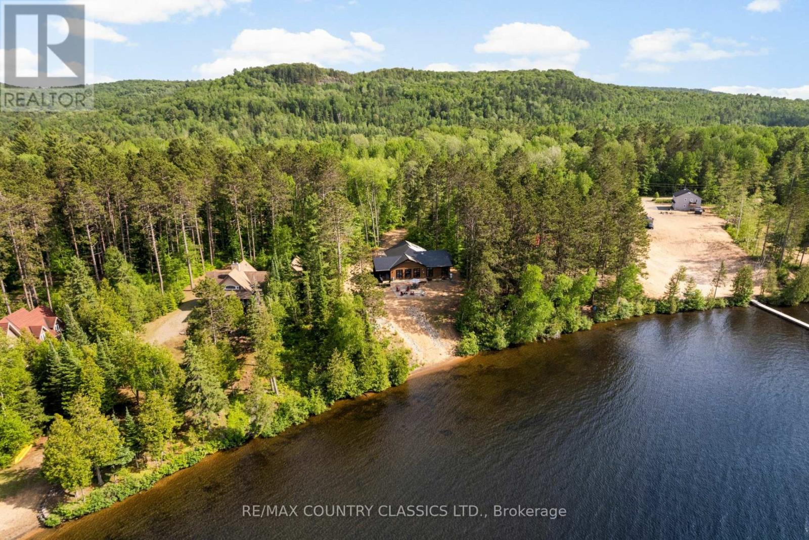 253 Grunwald Road, Madawaska Valley, Ontario  K0J 1L0 - Photo 6 - X12934096