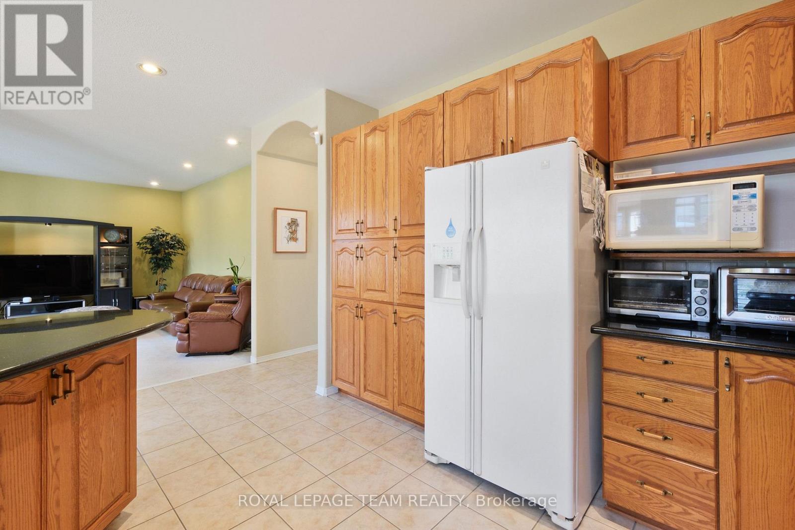 2885 Brigham Way, Ottawa, Ontario  K1T 3Y8 - Photo 16 - X12934114