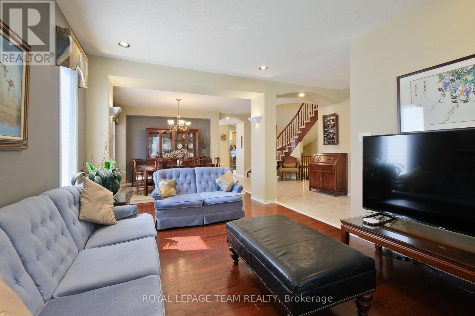 2885 Brigham Way, Ottawa, Ontario  K1T 3Y8 - Photo 8 - X12934114