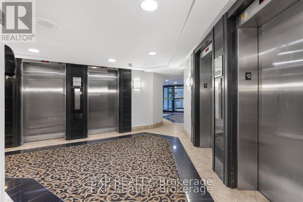 1603 - 1081 Ambleside Drive, Ottawa, Ontario  K2B 8C8 - Photo 5 - X12934154