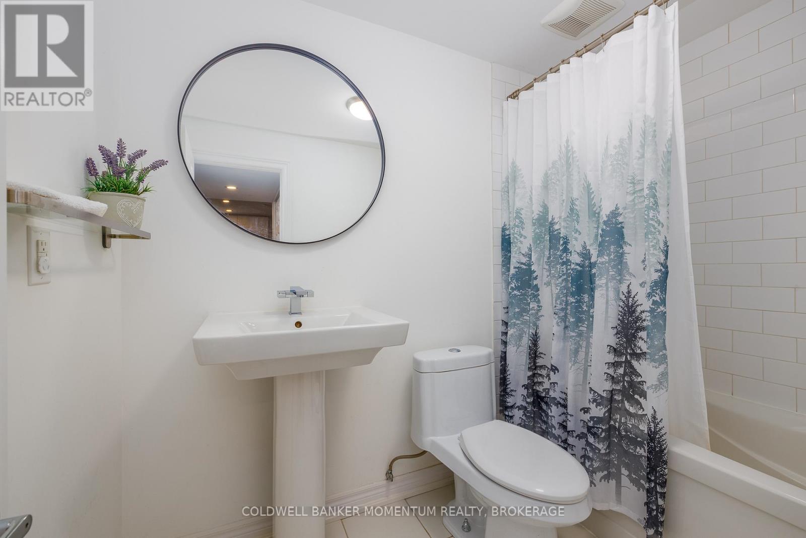 113 Centre Street, Niagara-On-The-Lake, Ontario  L0S 1J0 - Photo 23 - X12934098