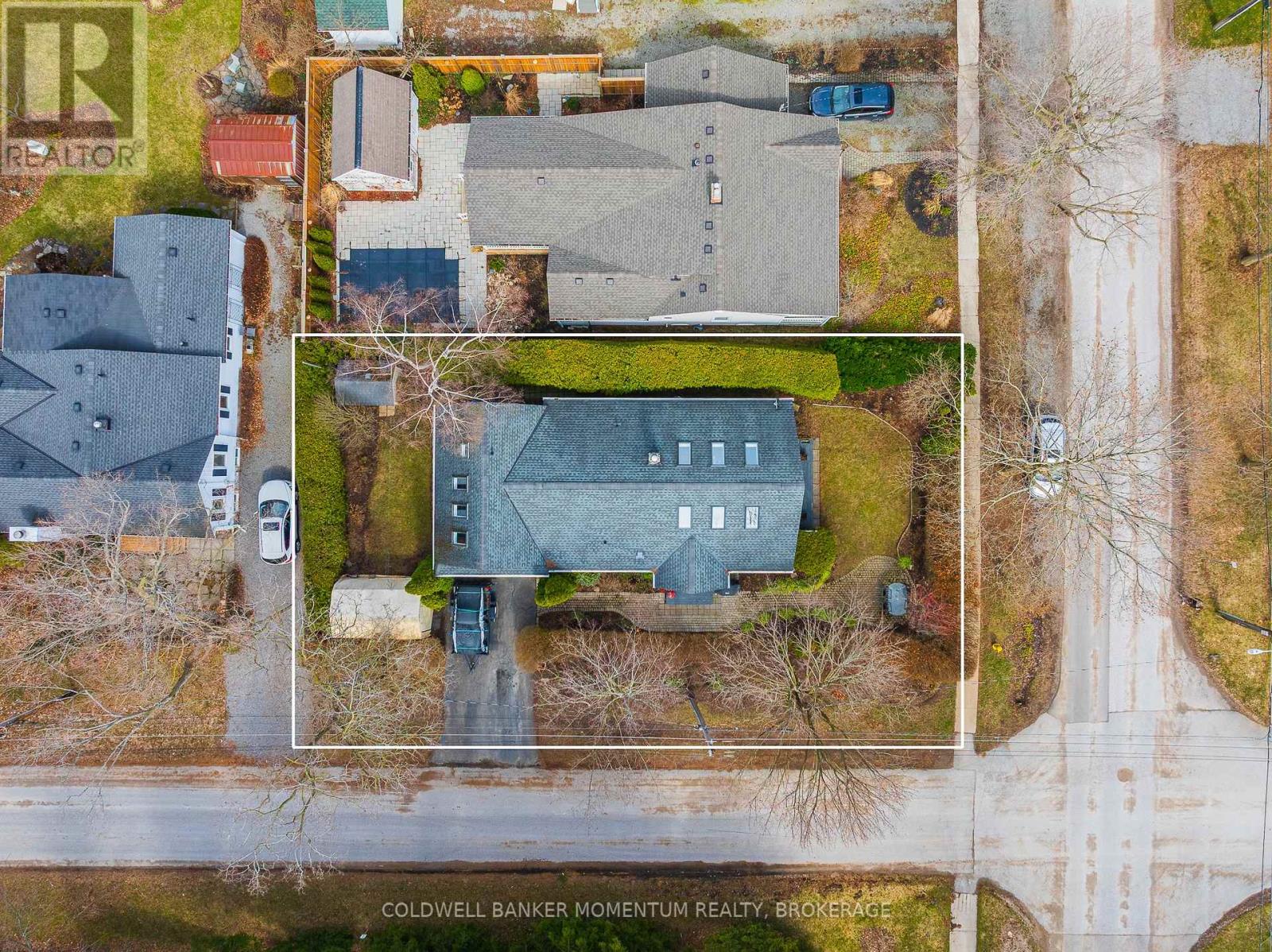 113 Centre Street, Niagara-On-The-Lake, Ontario  L0S 1J0 - Photo 29 - X12934098