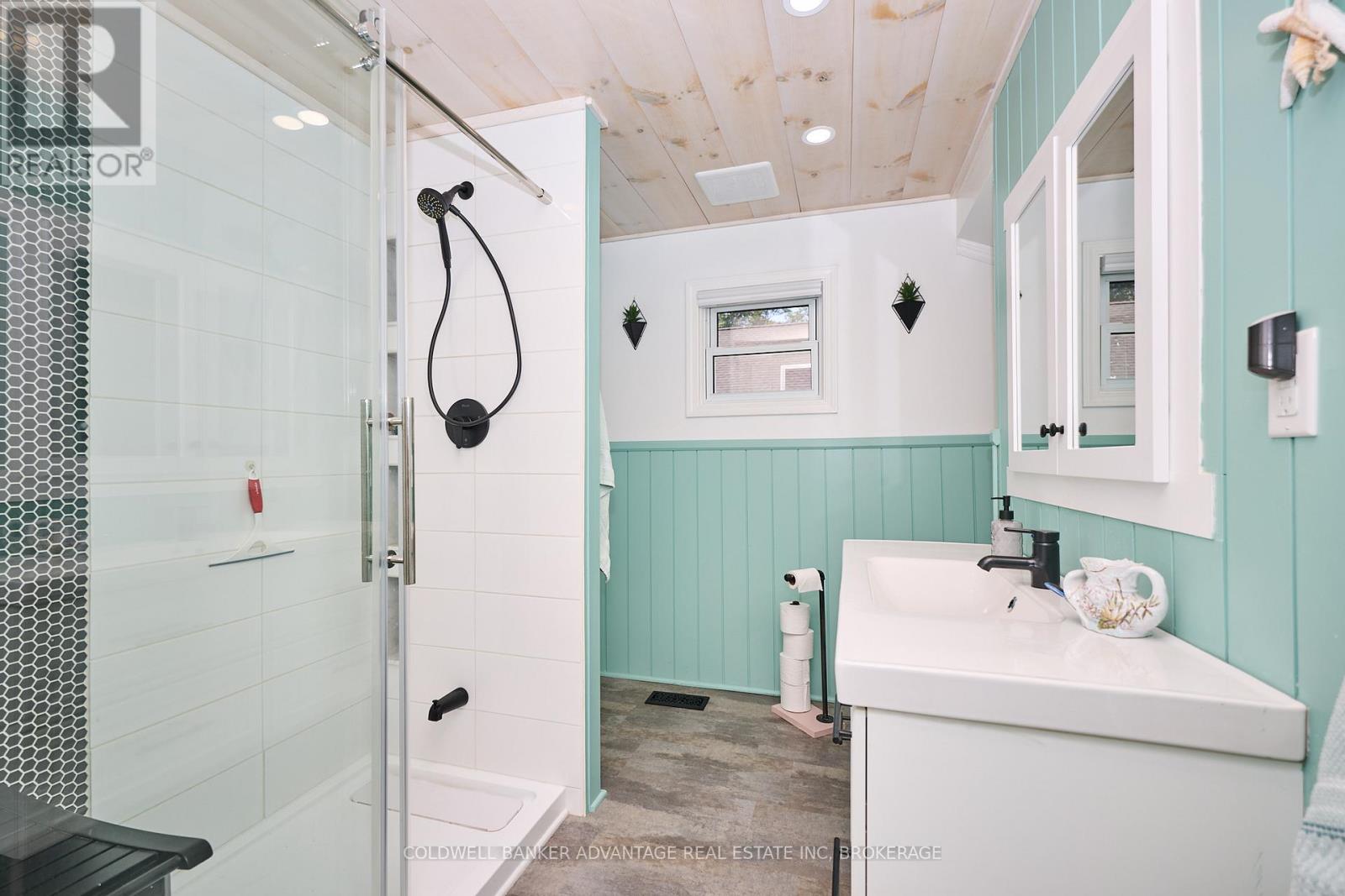 10572 Lakeshore Road, Wainfleet, Ontario  L3K 5V4 - Photo 29 - X12934146