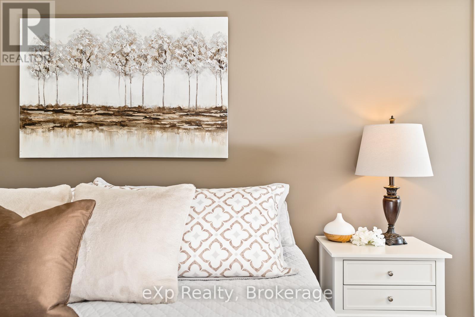 900 Berford Street, South Bruce Peninsula, Ontario  N0H 2T0 - Photo 26 - X12934088