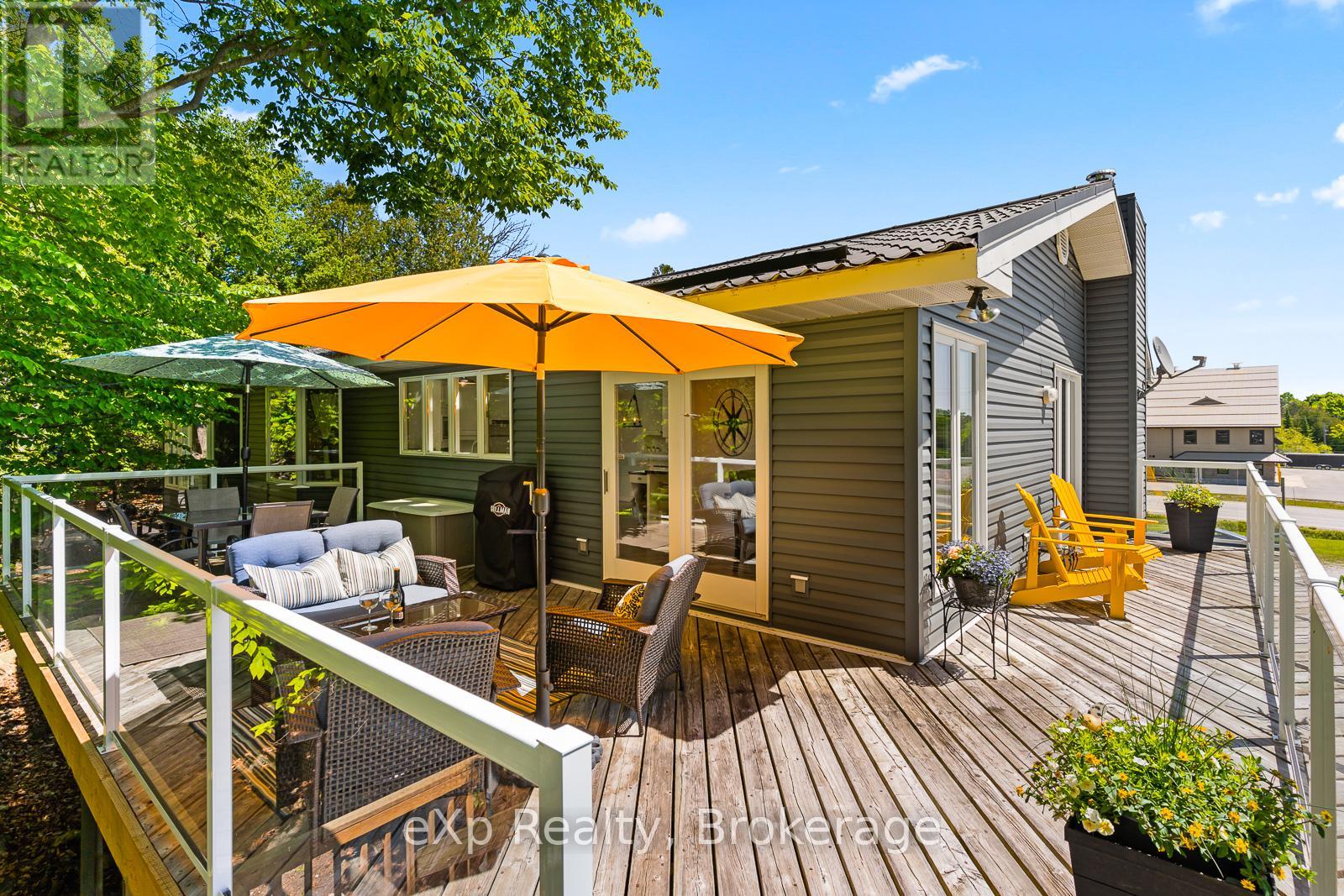 900 Berford Street, South Bruce Peninsula, Ontario  N0H 2T0 - Photo 47 - X12934088