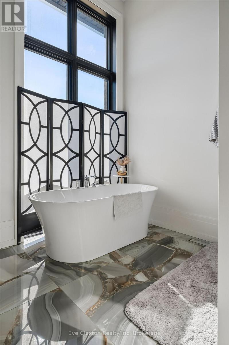 112 Heritage Lake Drive, Puslinch, Ontario  N0B 2J0 - Photo 25 - X12934126