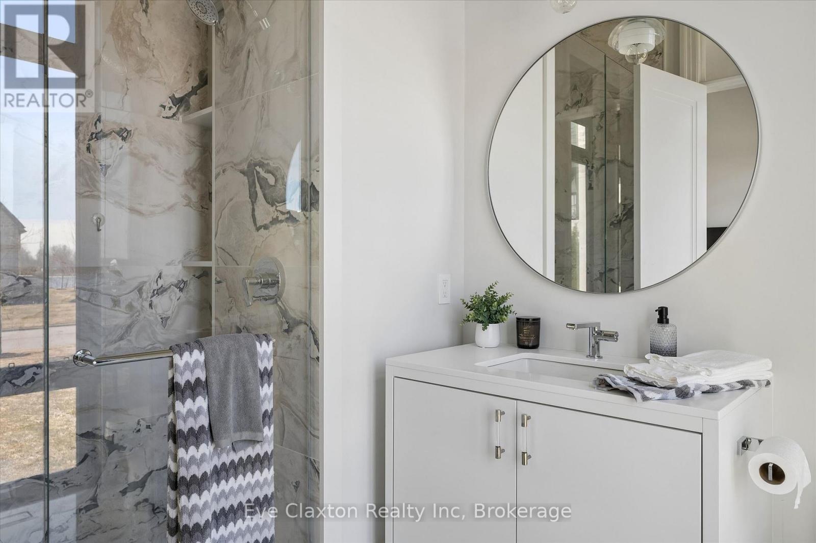 112 Heritage Lake Drive, Puslinch, Ontario  N0B 2J0 - Photo 29 - X12934126