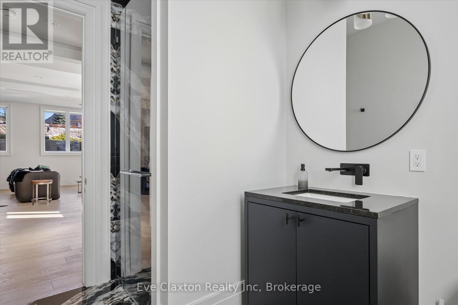 112 Heritage Lake Drive, Puslinch, Ontario  N0B 2J0 - Photo 36 - X12934126