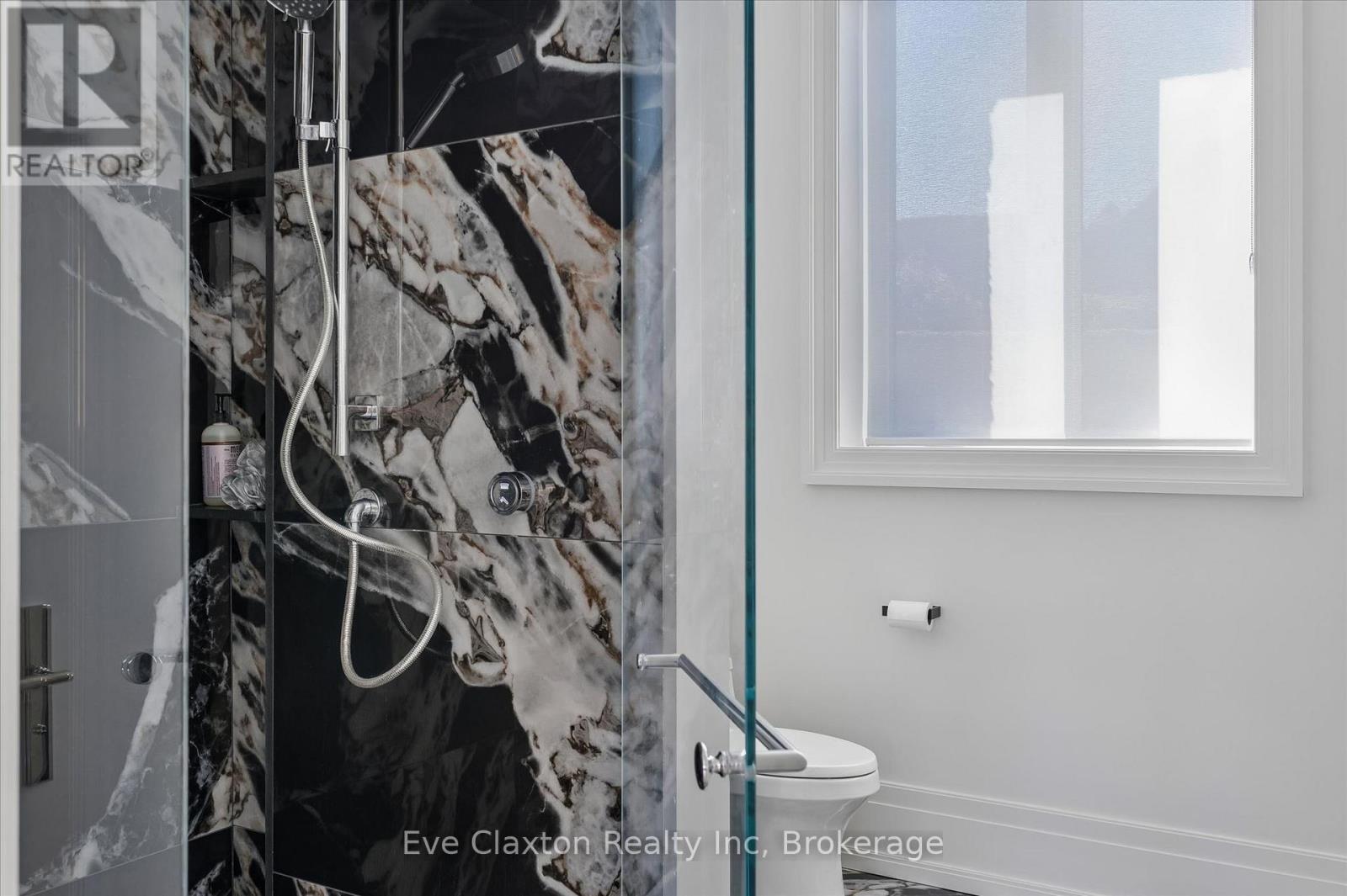 112 Heritage Lake Drive, Puslinch, Ontario  N0B 2J0 - Photo 37 - X12934126