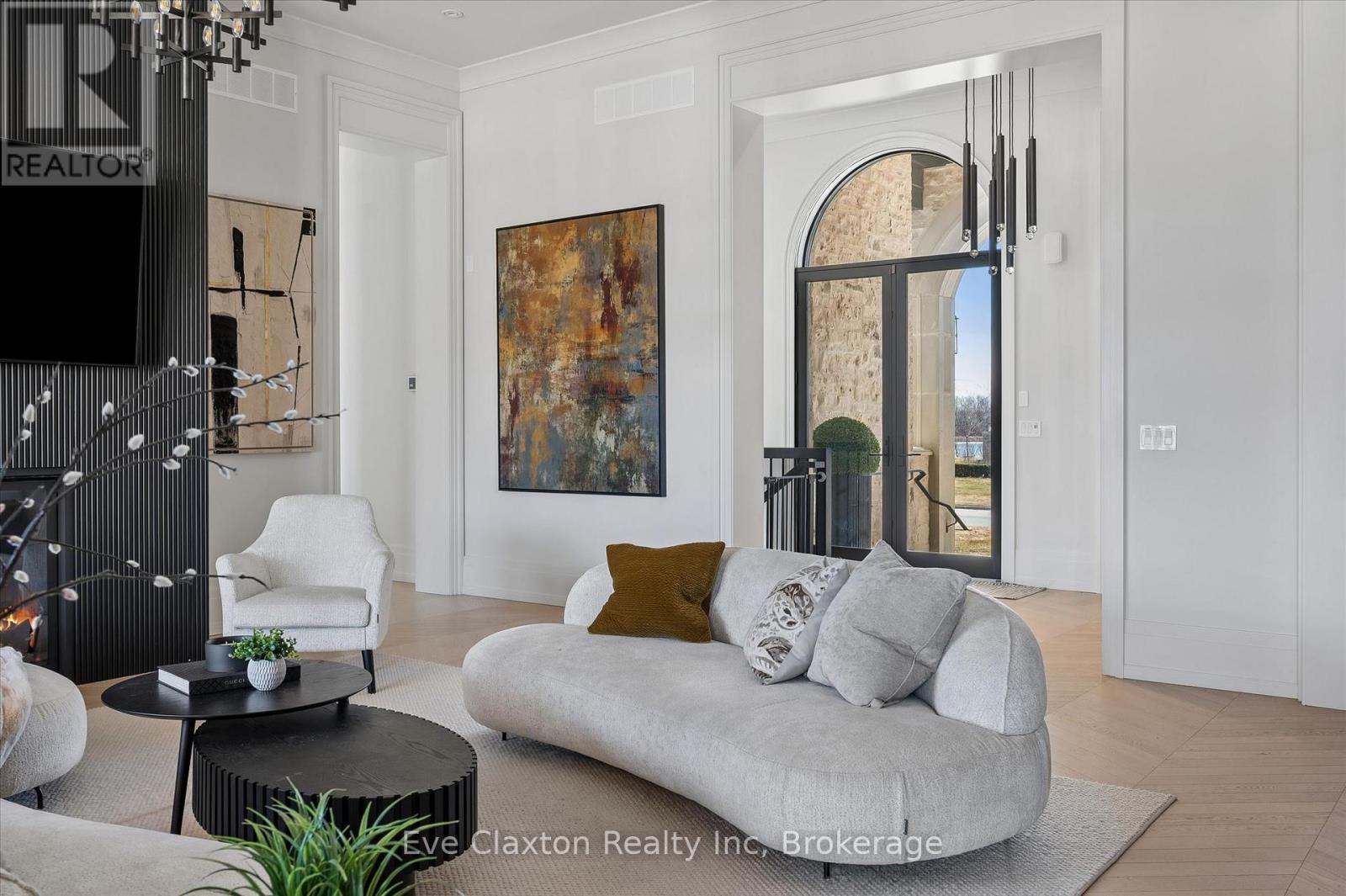 112 Heritage Lake Drive, Puslinch, Ontario  N0B 2J0 - Photo 6 - X12934126