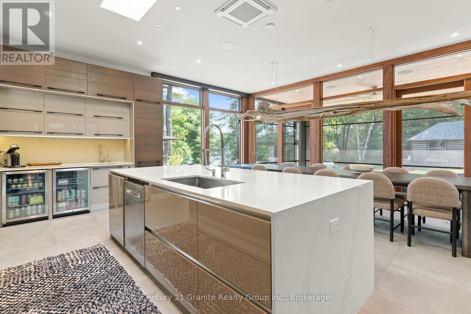 1085 Grace Road, Minden Hills, Ontario  K0M 2K0 - Photo 13 - X12934162