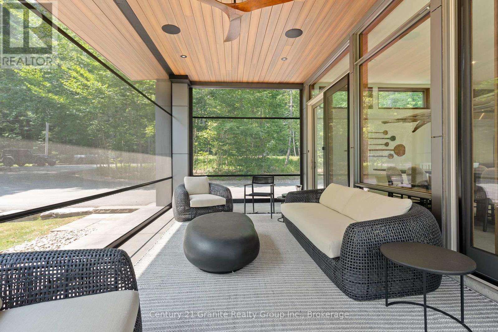 1085 Grace Road, Minden Hills, Ontario  K0M 2K0 - Photo 17 - X12934162