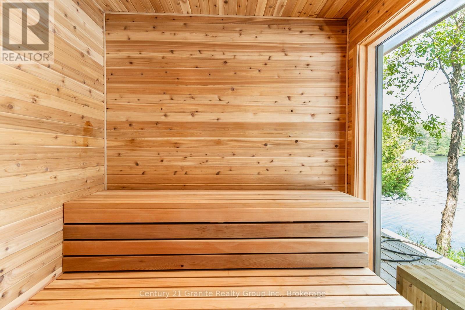 1085 Grace Road, Minden Hills, Ontario  K0M 2K0 - Photo 40 - X12934162