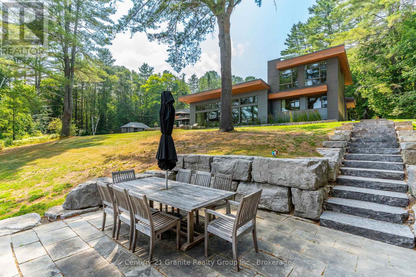 1085 Grace Road, Minden Hills, Ontario  K0M 2K0 - Photo 44 - X12934162