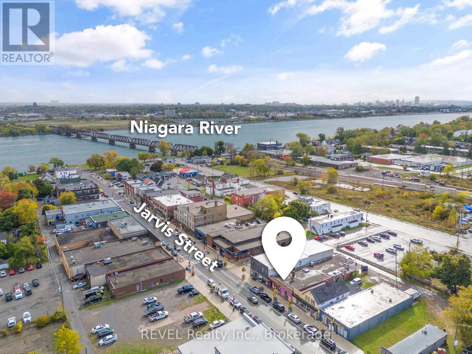 77-81 Jarvis Street, Fort Erie, Ontario L2A 2S3 - Photo 10 - X12919018