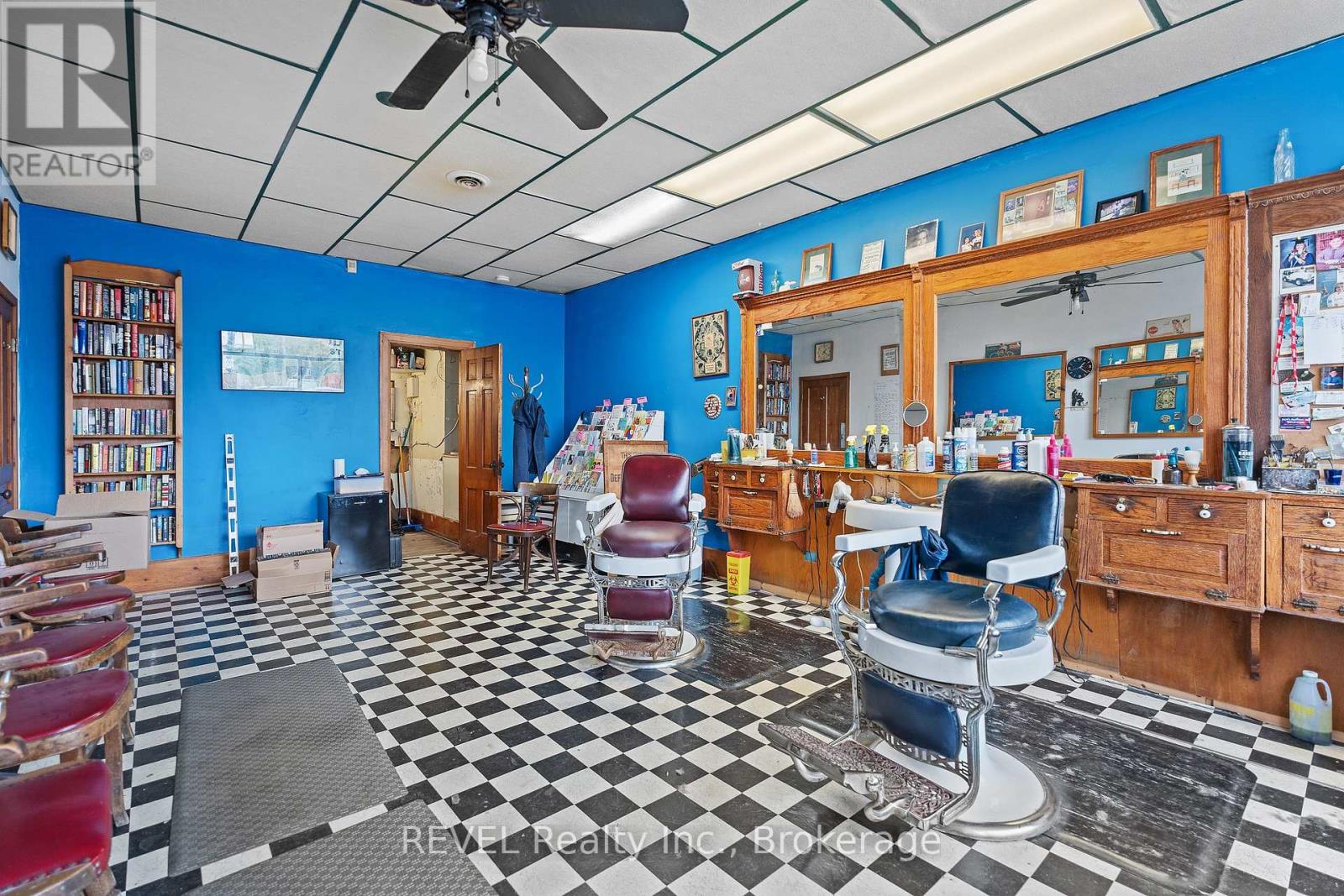 77-81 Jarvis Street, Fort Erie, Ontario L2A 2S3 - Photo 5 - X12919018