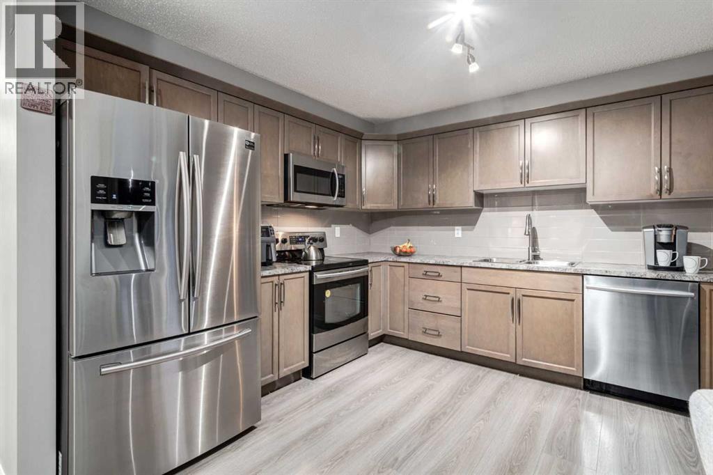 143 Windford Rise SW, Airdrie, Alberta  T4B 3Z6 - Photo 3 - A2282217