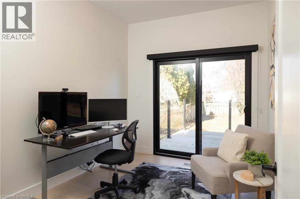 40 Varadi Avenue, Brantford, Ontario  N3R 3N3 - Photo 18 - 40811249