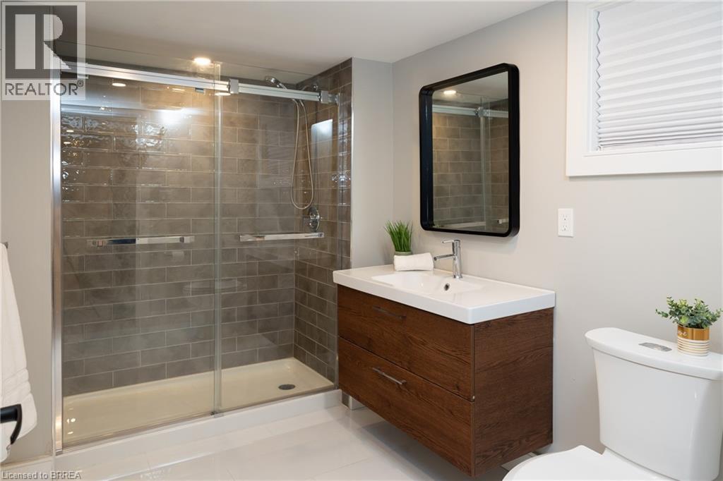 40 Varadi Avenue, Brantford, Ontario  N3R 3N3 - Photo 27 - 40811249