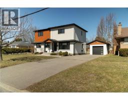 40 VARADI Avenue, Brantford, Ontario