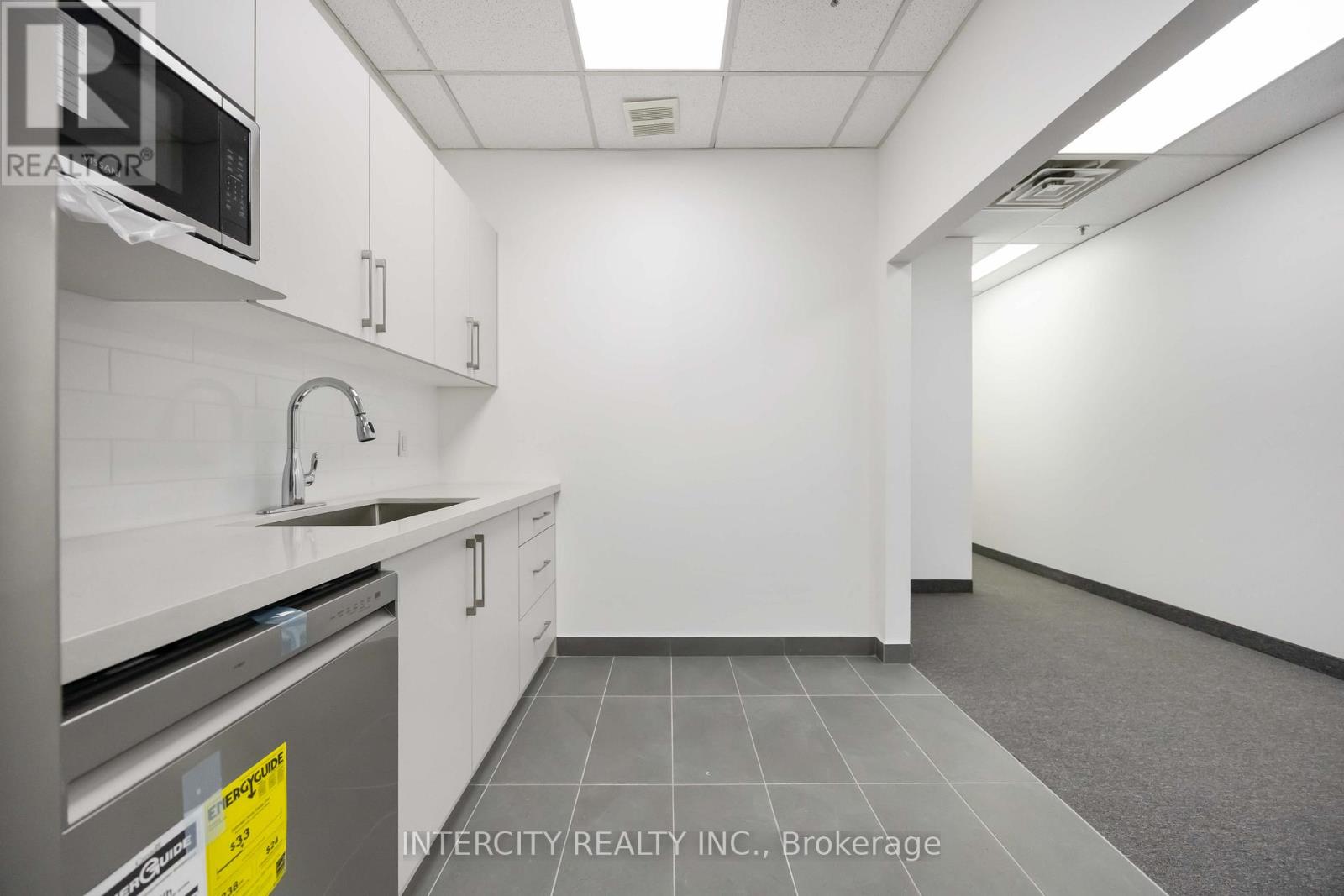 65 Melford Drive, Toronto, Ontario  M1B 2G6 - Photo 6 - E12934090