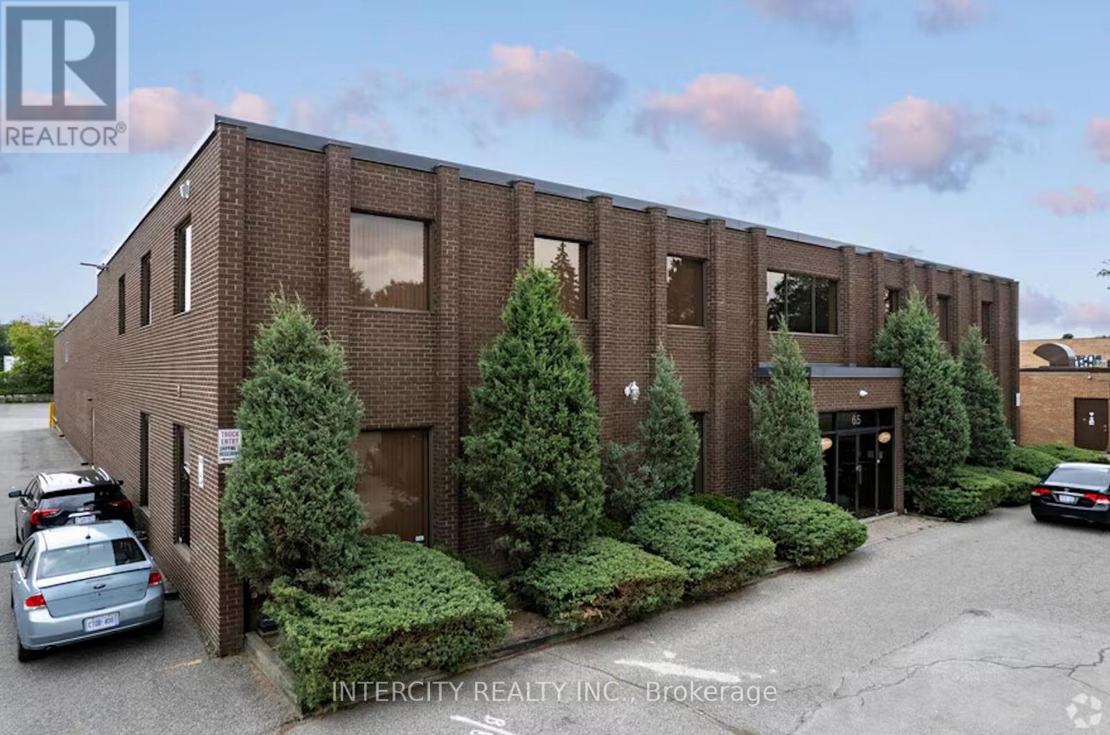 UNIT A/B - 65 MELFORD DRIVE, Toronto, Ontario
