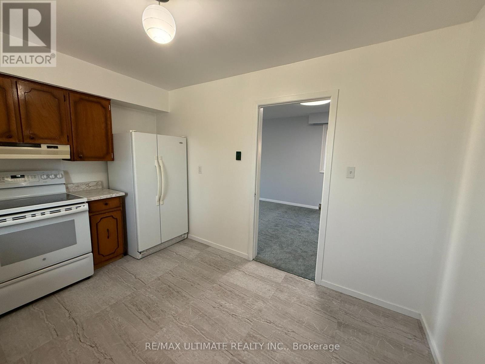 Main - 43 Chapman Avenue, Toronto, Ontario  M4B 1C6 - Photo 14 - E12934178