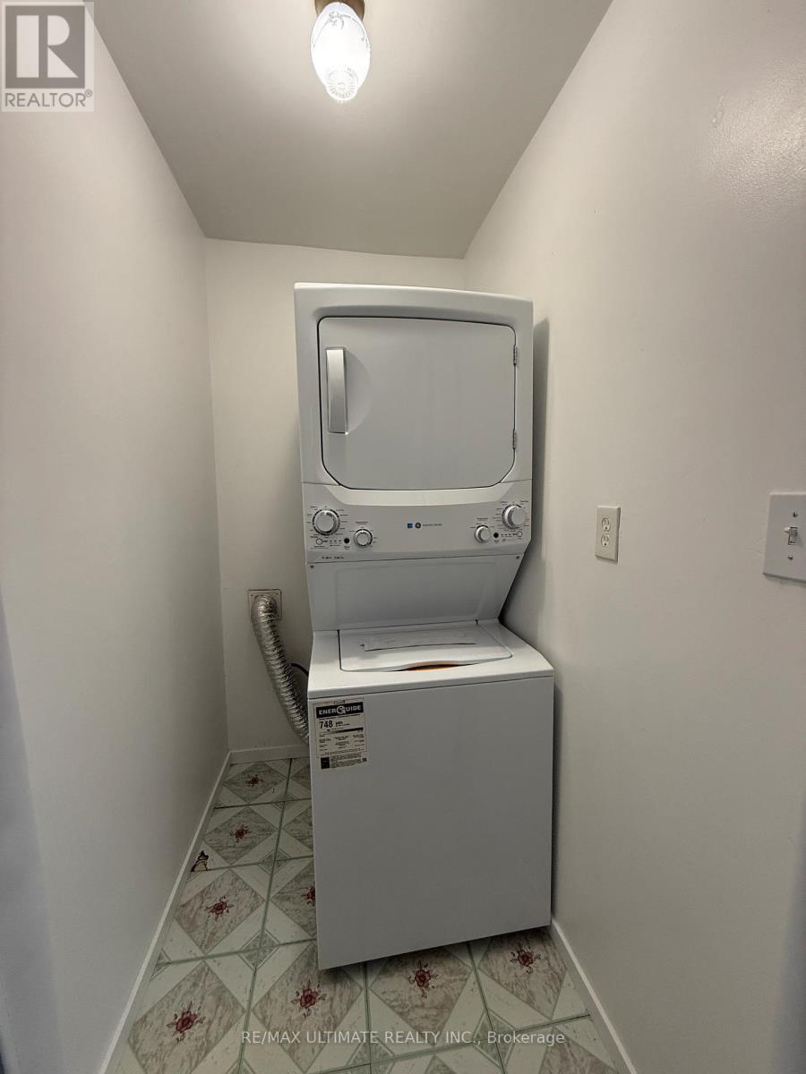 Main - 43 Chapman Avenue, Toronto, Ontario  M4B 1C6 - Photo 23 - E12934178