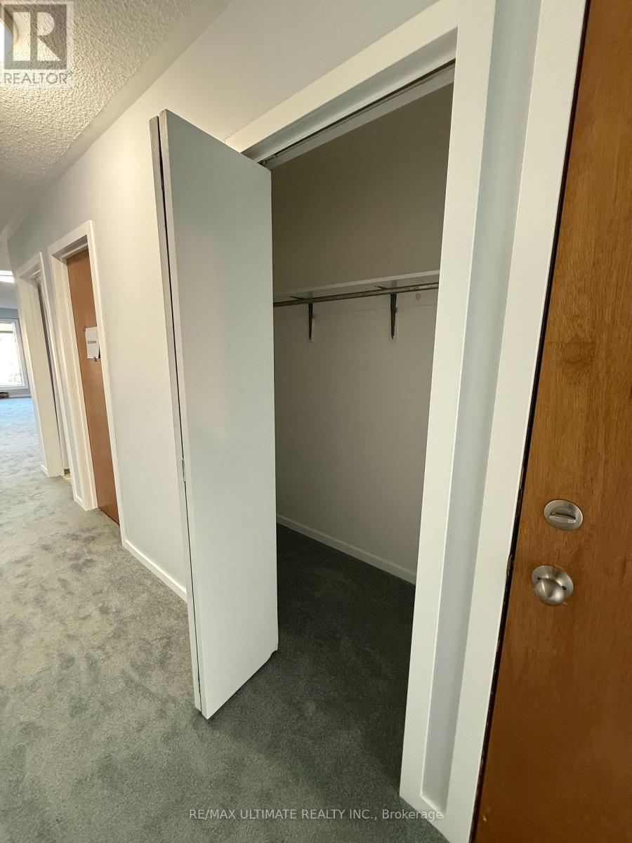 Main - 43 Chapman Avenue, Toronto, Ontario  M4B 1C6 - Photo 24 - E12934178