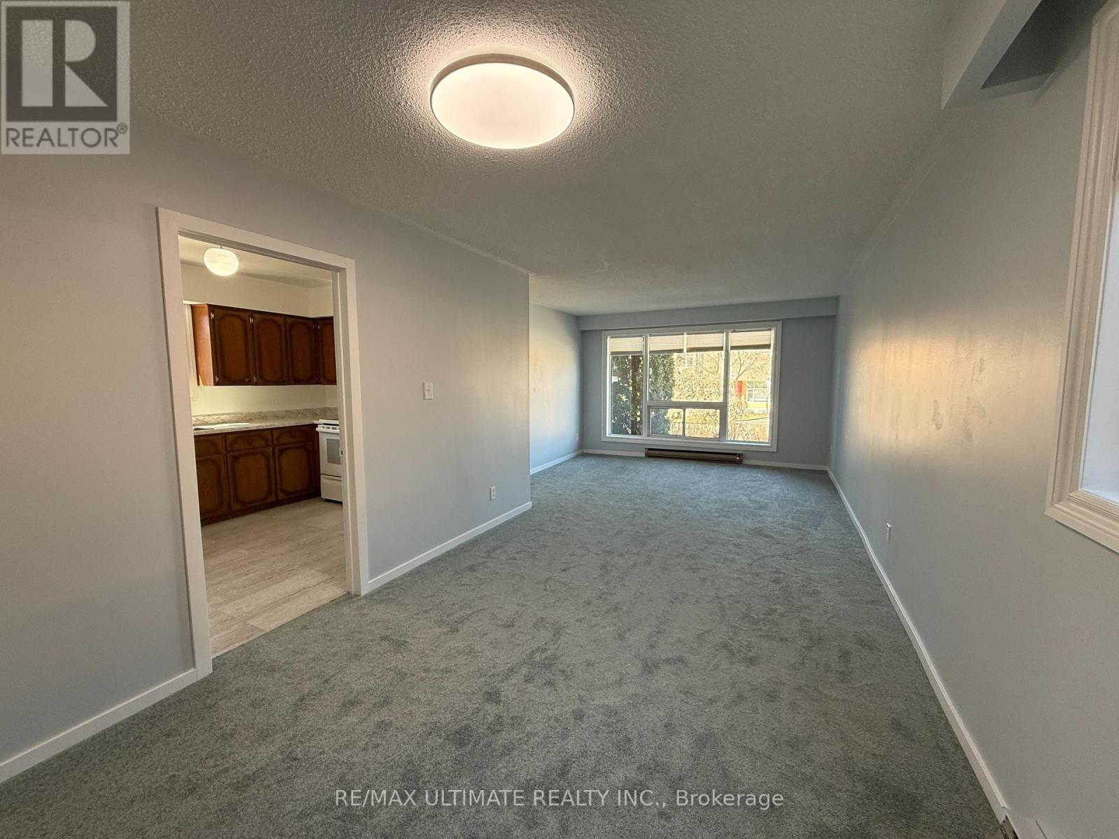 Main - 43 Chapman Avenue, Toronto, Ontario  M4B 1C6 - Photo 9 - E12934178