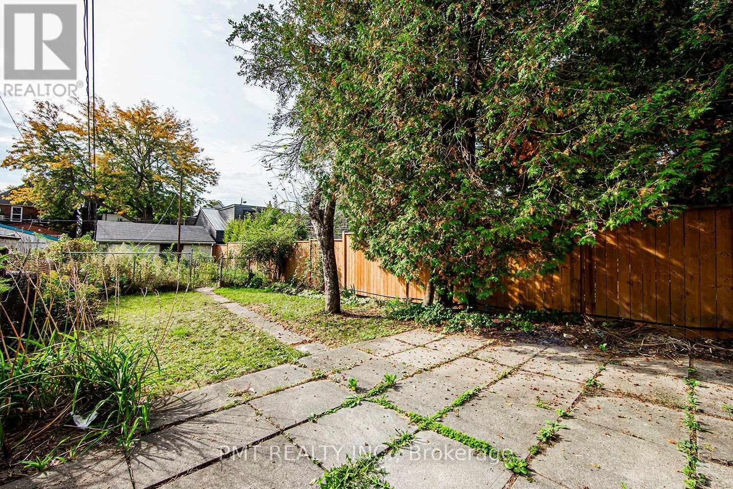 Main - 25 Sandford Avenue, Toronto, Ontario M4L 2E6 - Photo 24 - E12934218