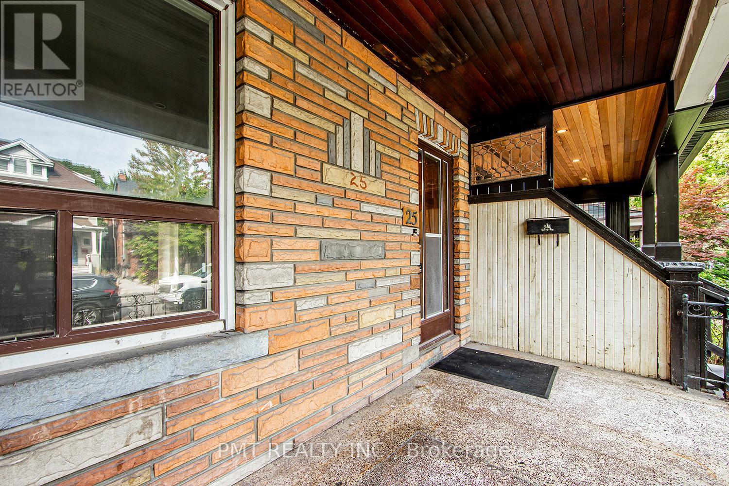 Main - 25 Sandford Avenue, Toronto, Ontario M4L 2E6 - Photo 27 - E12934218