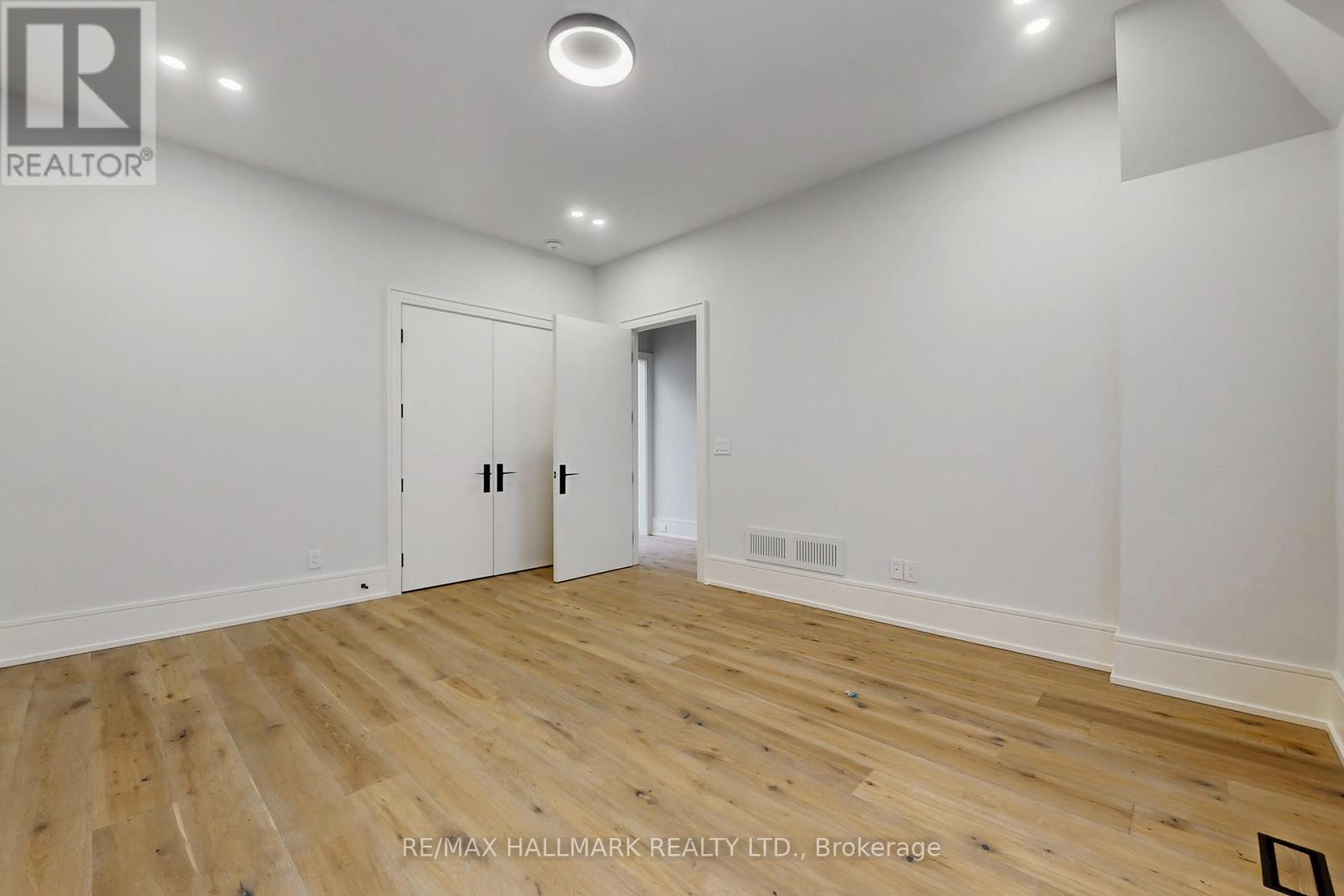 81 Child Drive, Aurora, Ontario  L4G 1Y8 - Photo 27 - N12696110