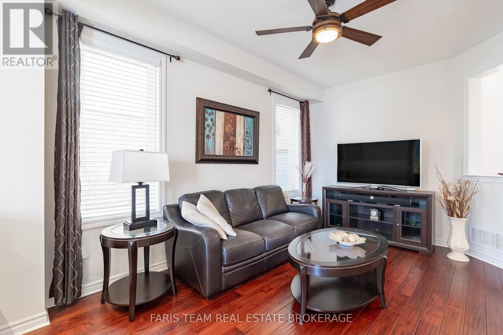 93 Collier Crescent, Essa, Ontario  L3W 0M8 - Photo 14 - N12934116