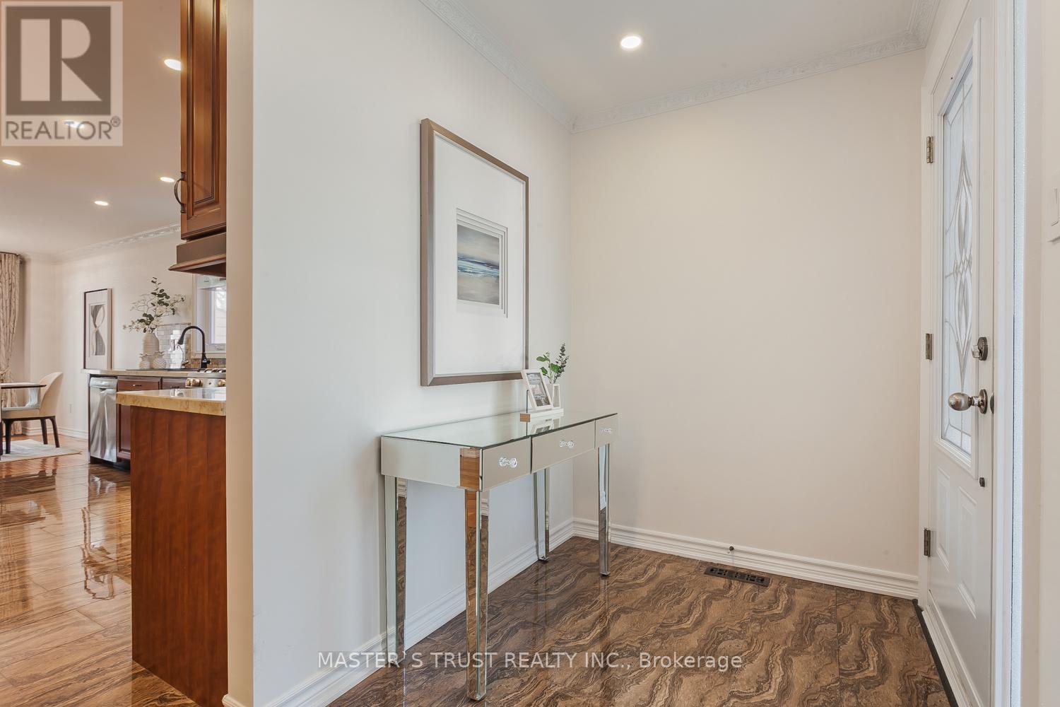 97 Pauline Court, Vaughan, Ontario  L4K 3G8 - Photo 2 - N12934204