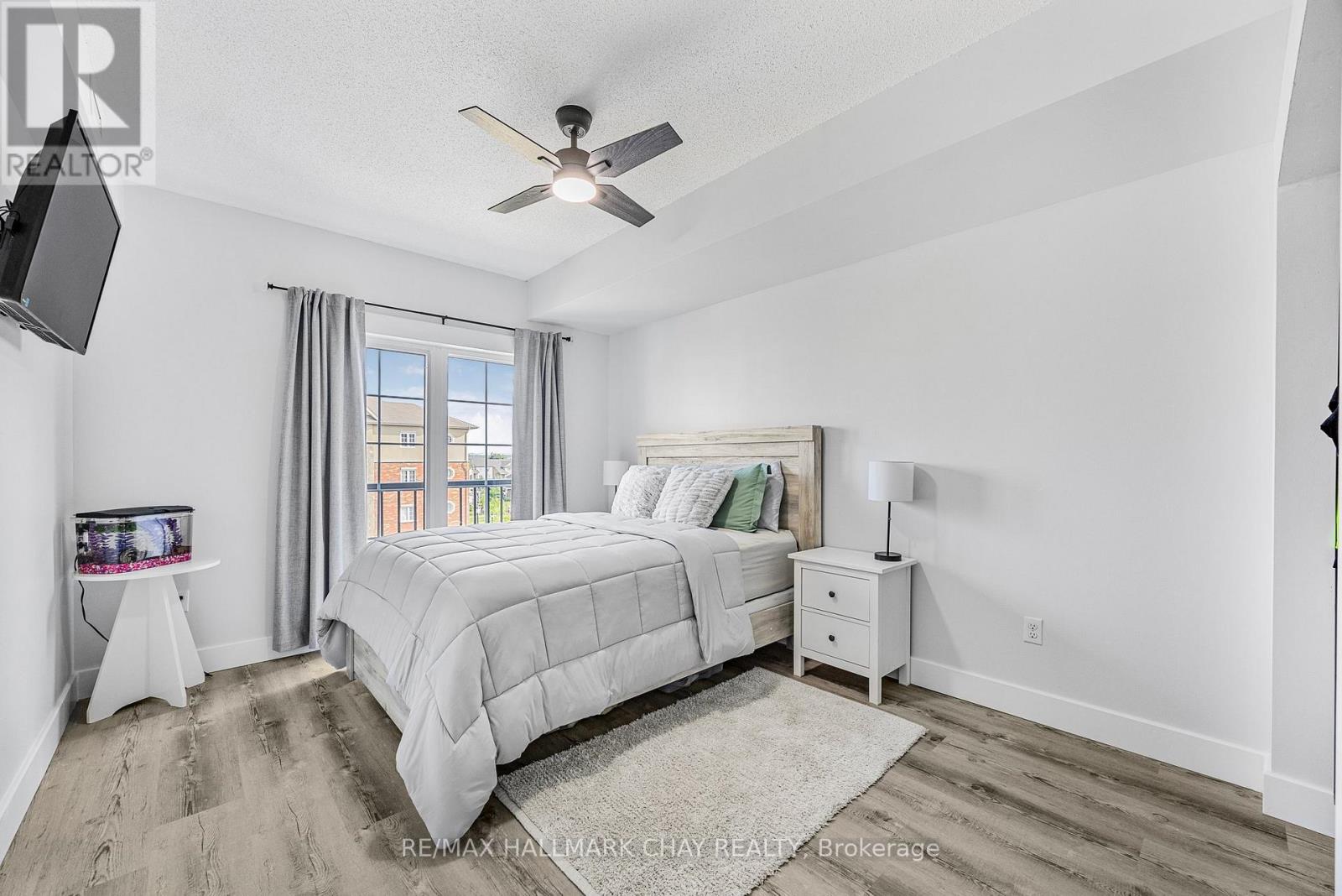 409 - 41 Ferndale Drive S, Barrie (Ardagh), Ontario  L4N 5T6 - Photo 10 - S12934194