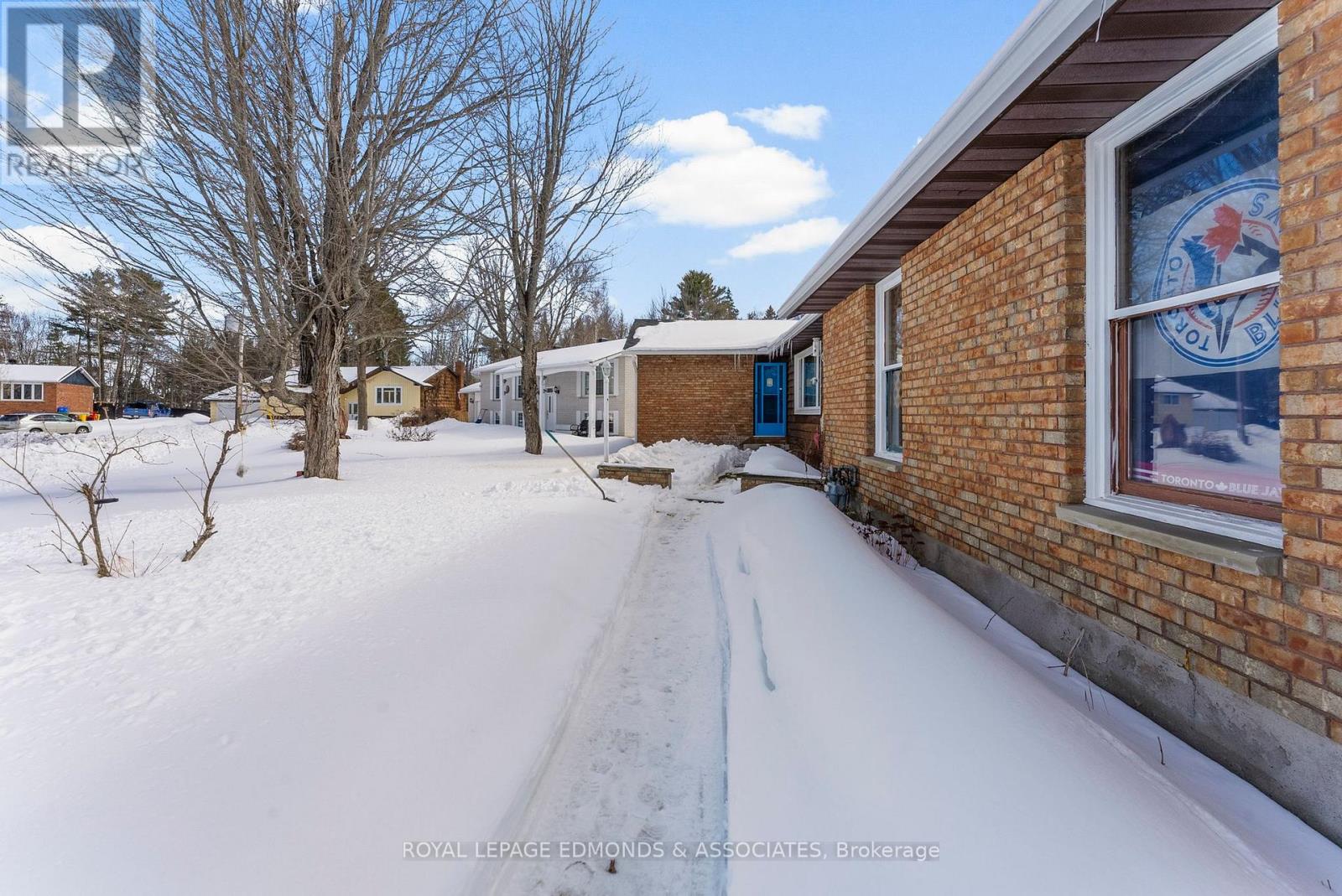 58 Hilda Street, Petawawa, Ontario  K8H 2Z5 - Photo 35 - X12932318