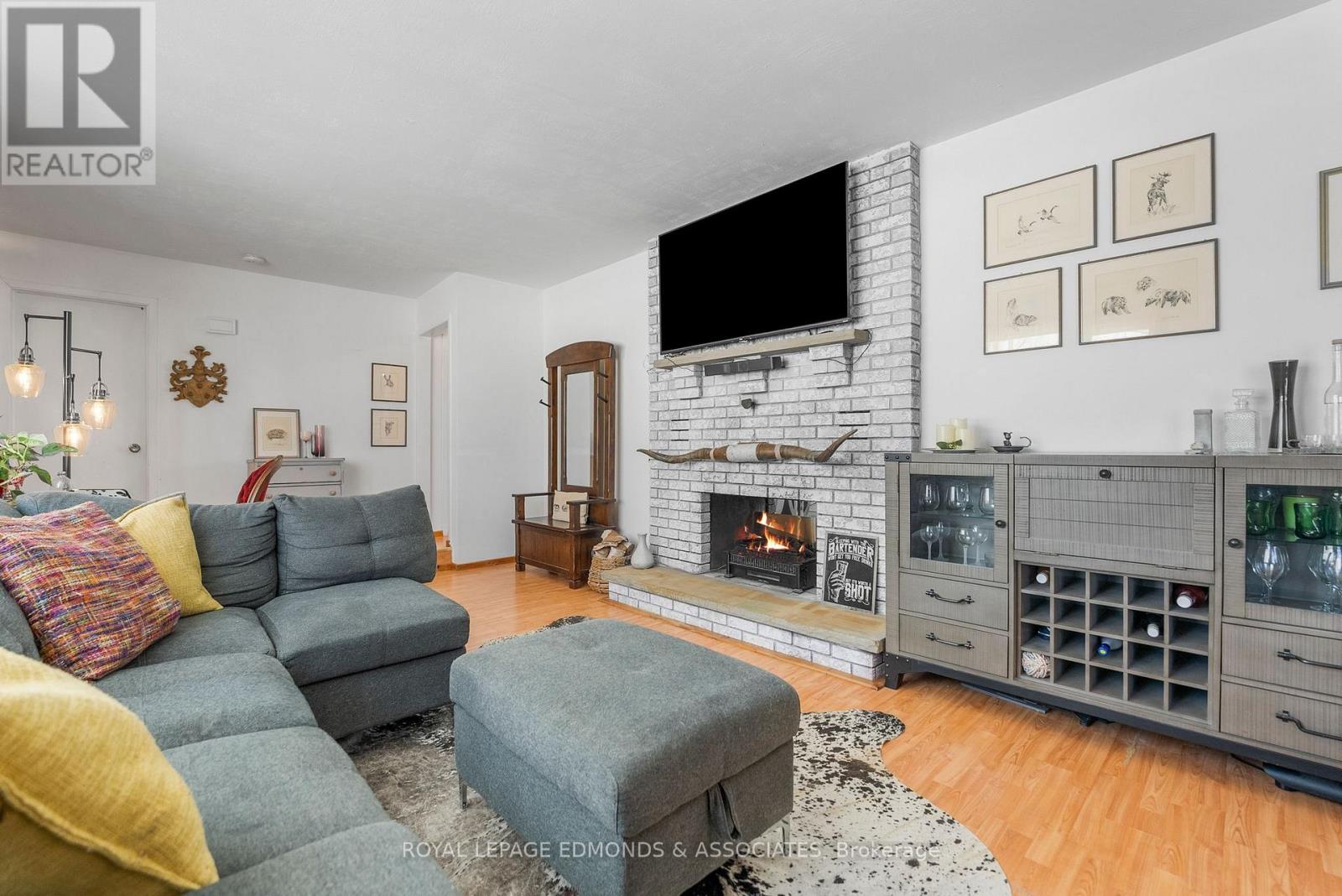 58 Hilda Street, Petawawa, Ontario  K8H 2Z5 - Photo 8 - X12932318