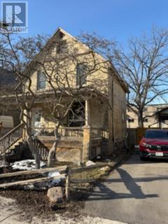 Photo 2 of 6 for 19 Elysian Street W