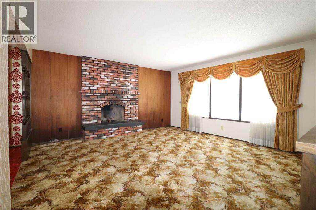 2422 16 Street N, Lethbridge, Alberta  T1H 4P4 - Photo 2 - A2296646