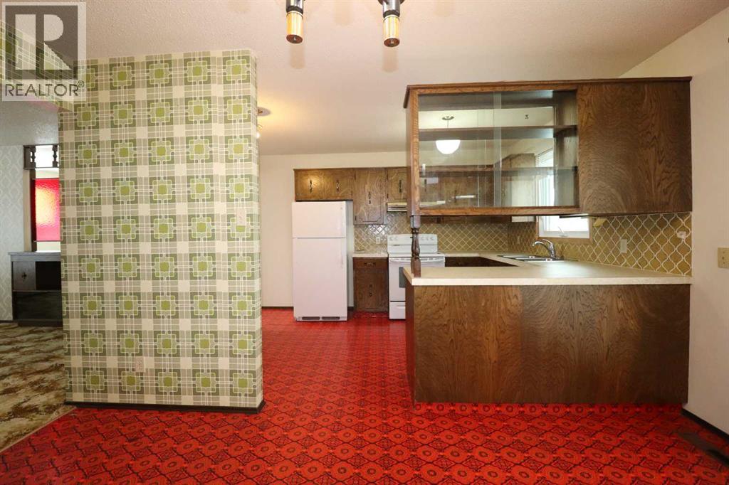 2422 16 Street N, Lethbridge, Alberta  T1H 4P4 - Photo 7 - A2296646