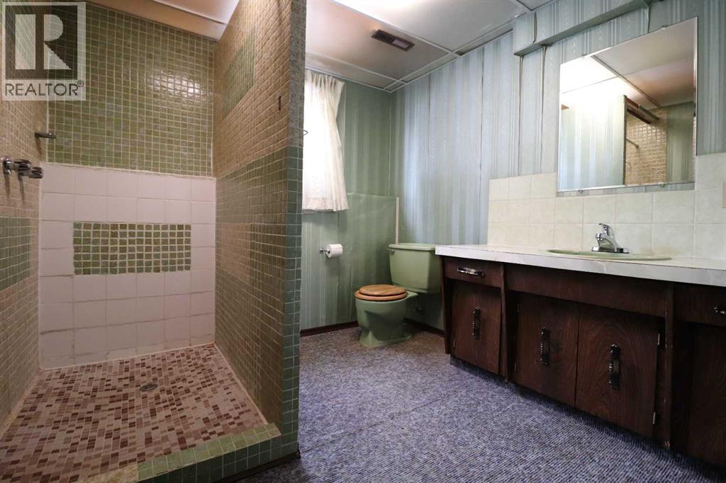 2422 16 Street N, Lethbridge, Alberta  T1H 4P4 - Photo 23 - A2296646